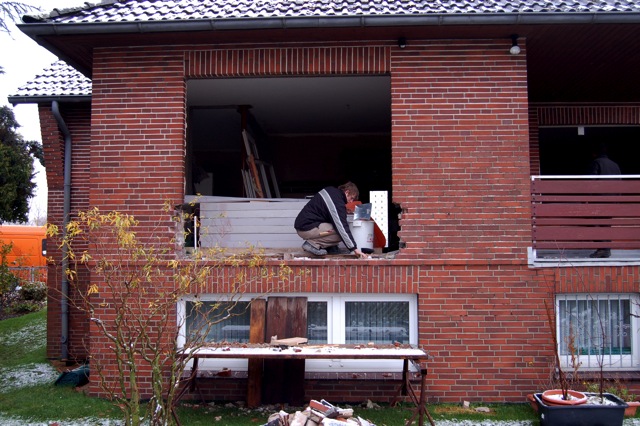 Loading Image